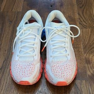 Under Armour W Hovr Infinite 2